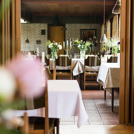 Inger Hotel