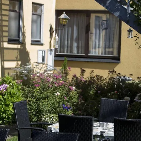 Inger Hotel