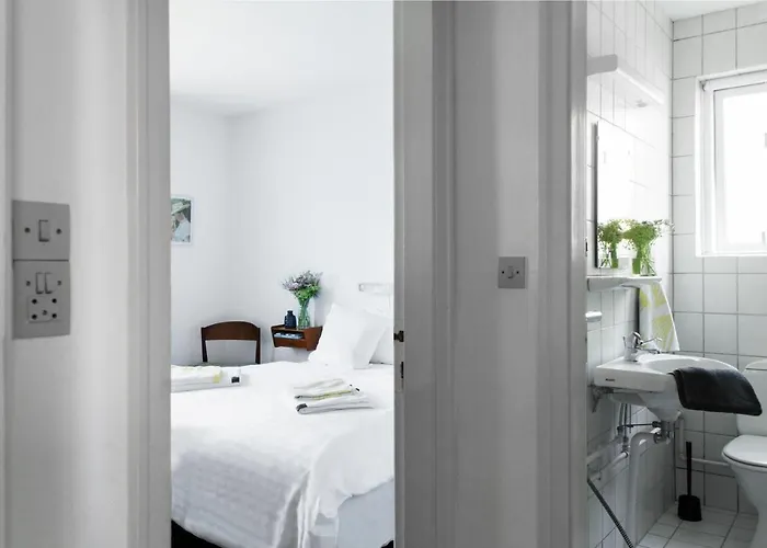 Inger Hotel